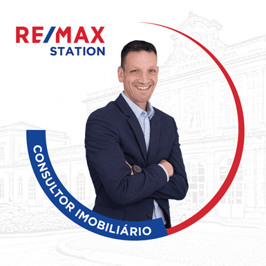 Real Estate Agent in Porto: David Silva