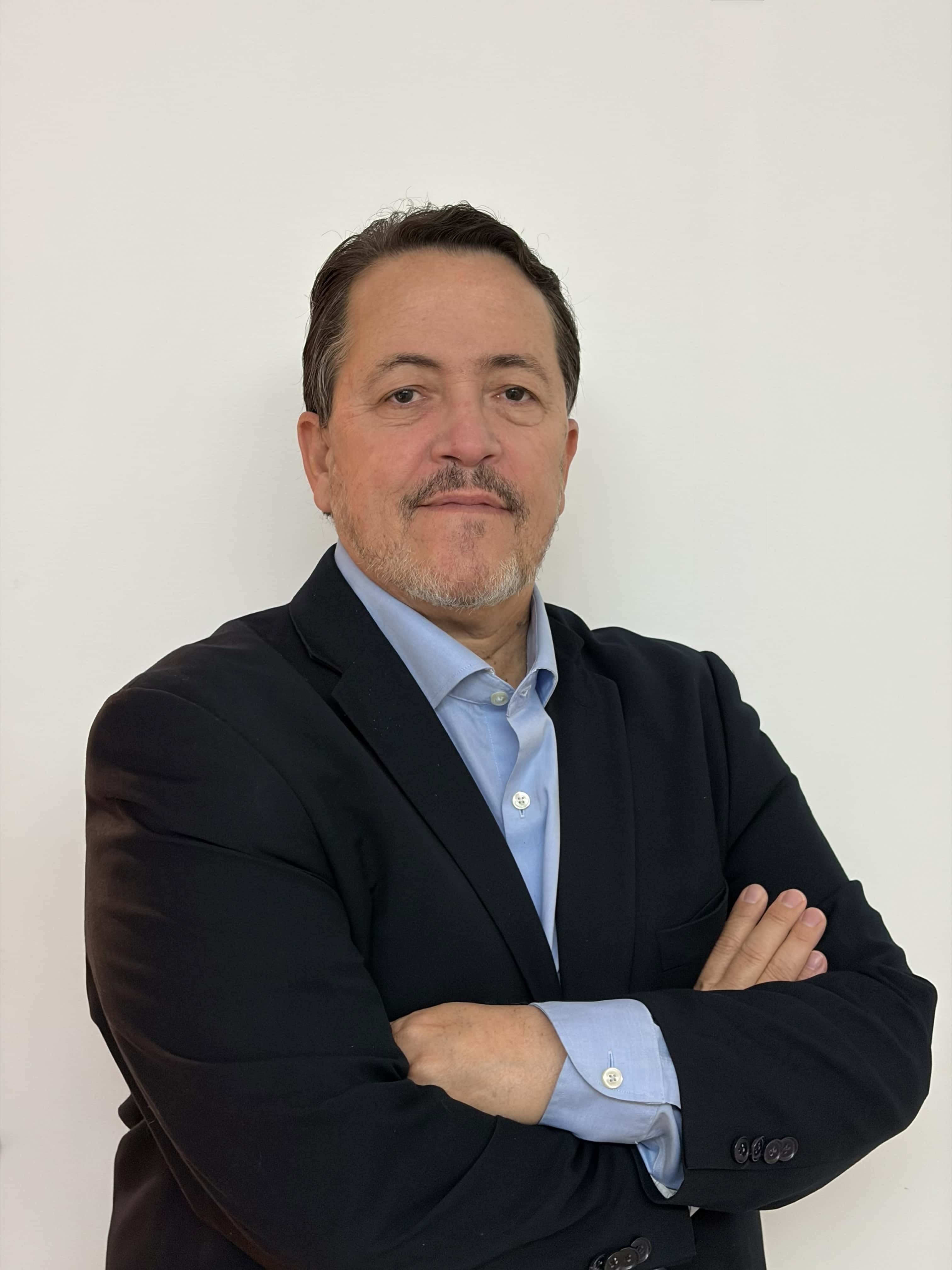 Joel Gopfert - Real Estate Agent in Porto