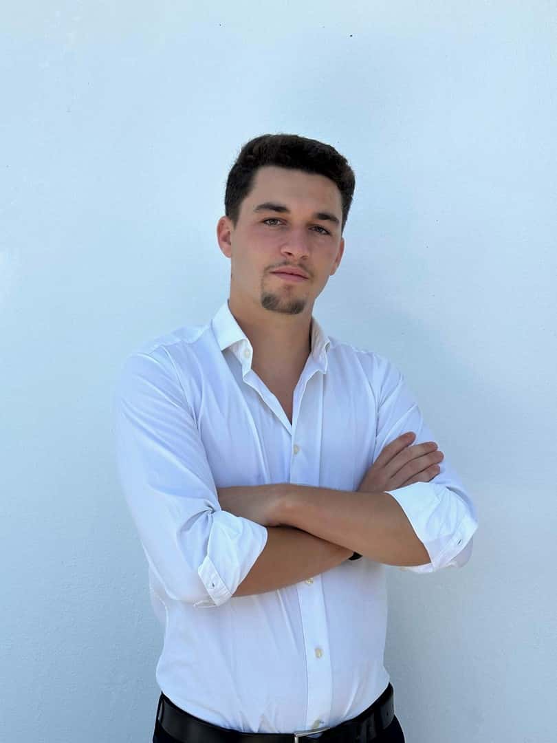 Leonardo Quádrio - Real Estate Agent in Porto