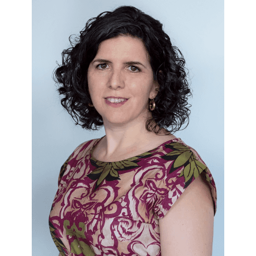 Sofia Oliveira - Real Estate Agent in Porto