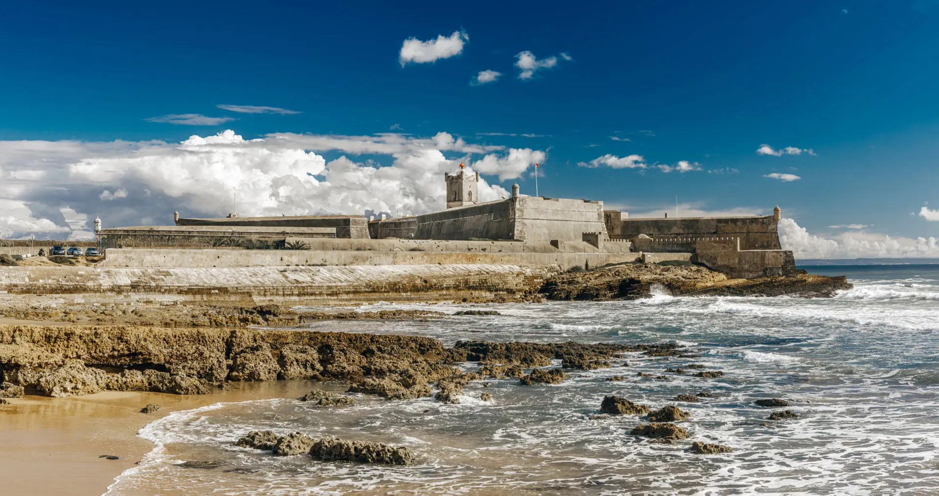 RE/MAX Wise - Real Estate Agency in Porto Salvo