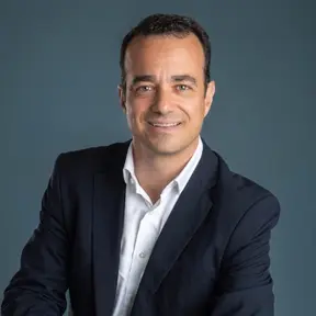 Agente Imobiliário - São Domingos de Rana: Ricardo Silva